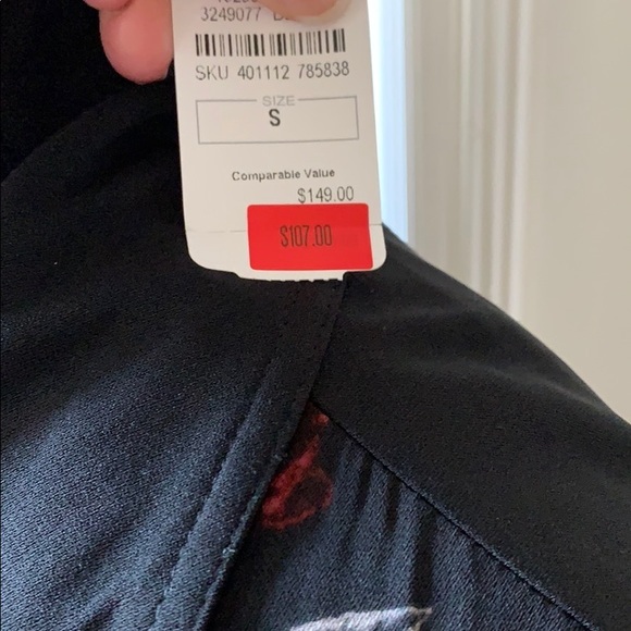 NEW....KENZIE long, lightweight floral trench. - Picture 7 of 7